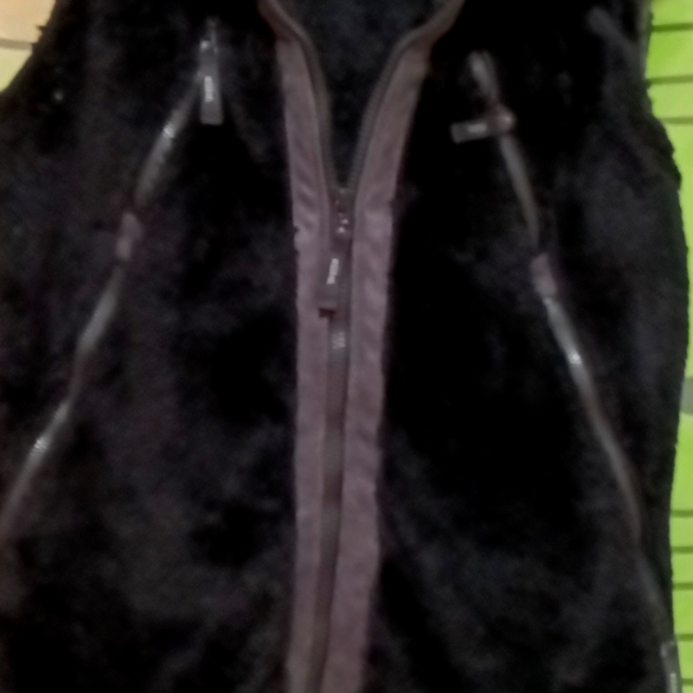 COPY - KUHL VESTS size small